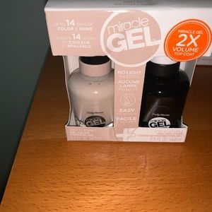 Sally Hansen